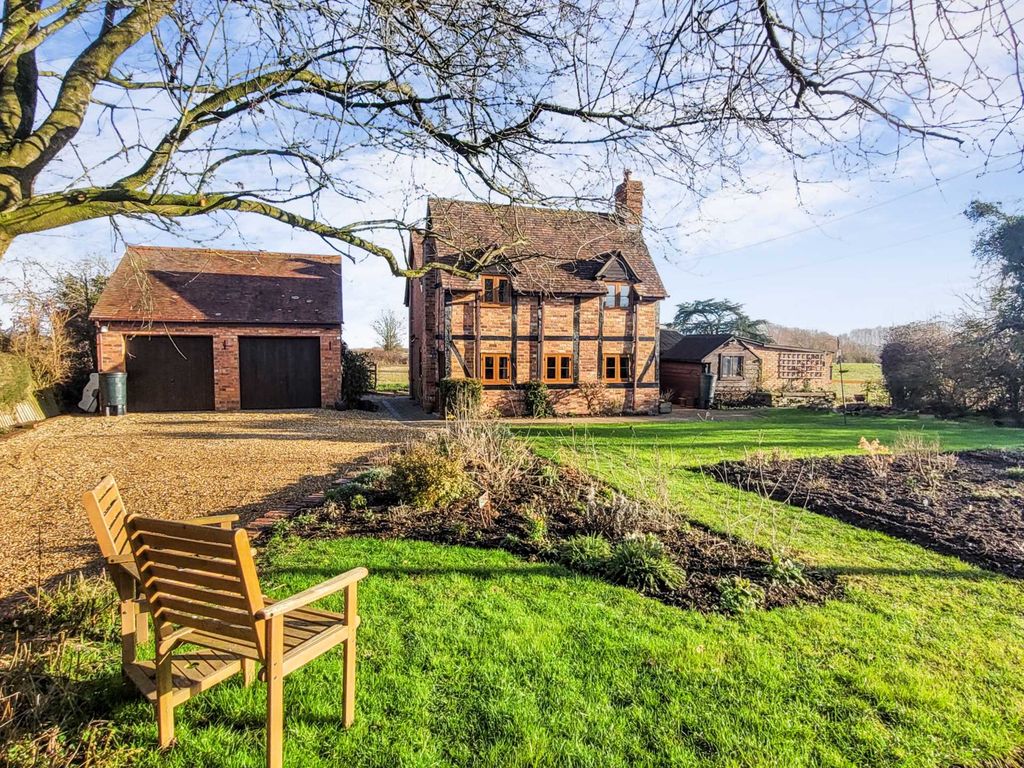 3 bed detached house for sale in Hasfield, Gloucestershire GL19 Zoopla