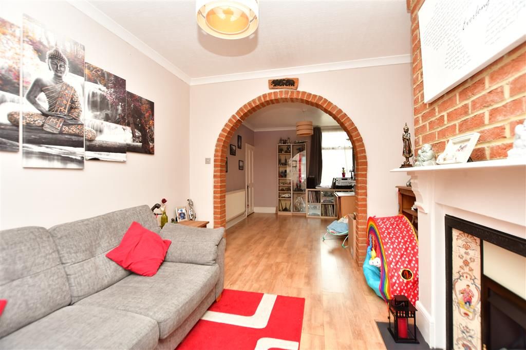 Gordon Road, Gillingham, Kent ME7  