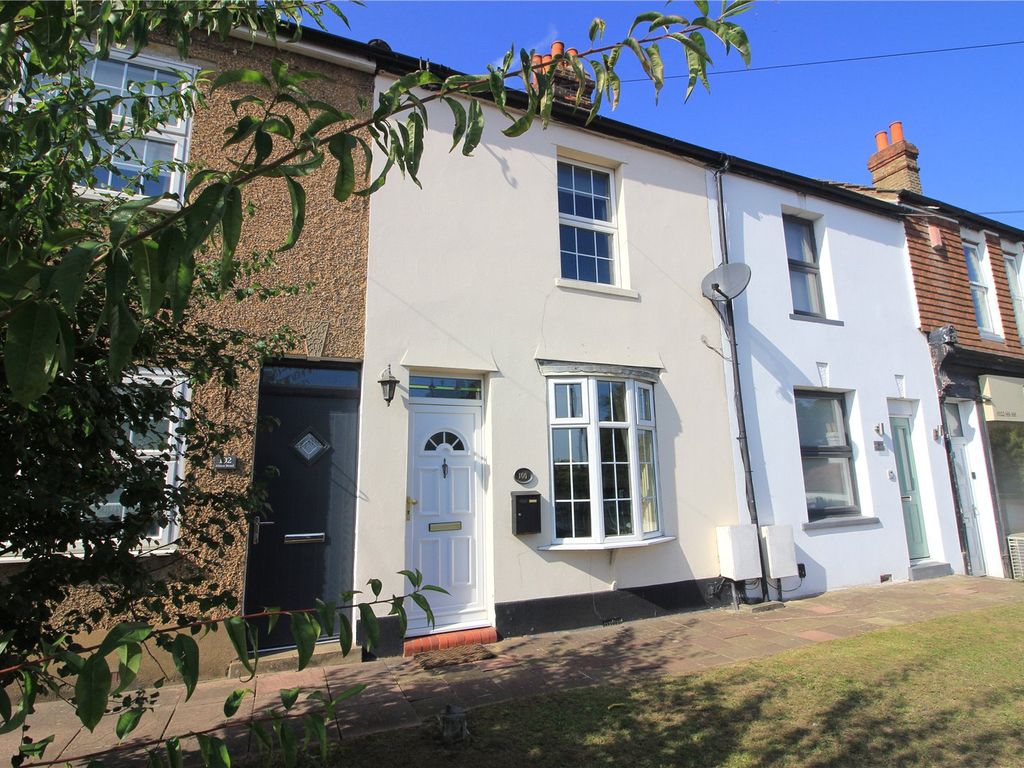 3 bed terraced house for sale in Main Road, Sutton At Hone, Dartford