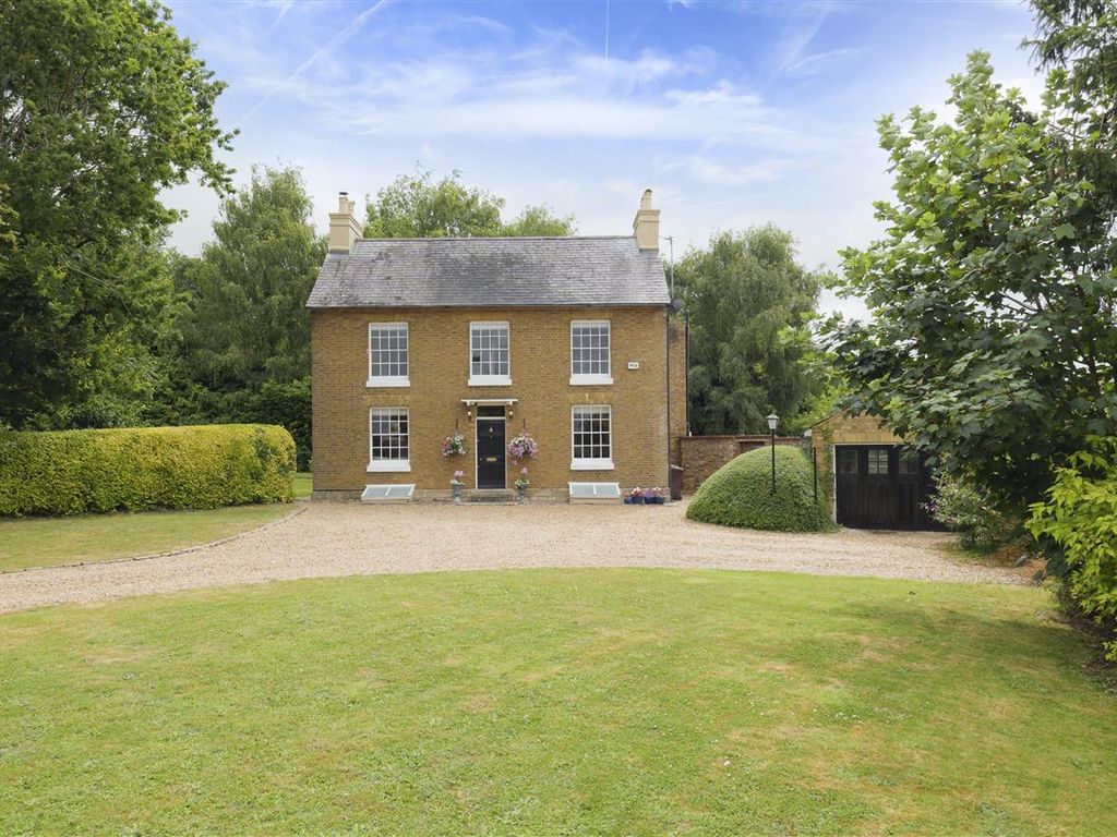 5 bed detached house for sale in The Farm House, Grove Green, Maidstone