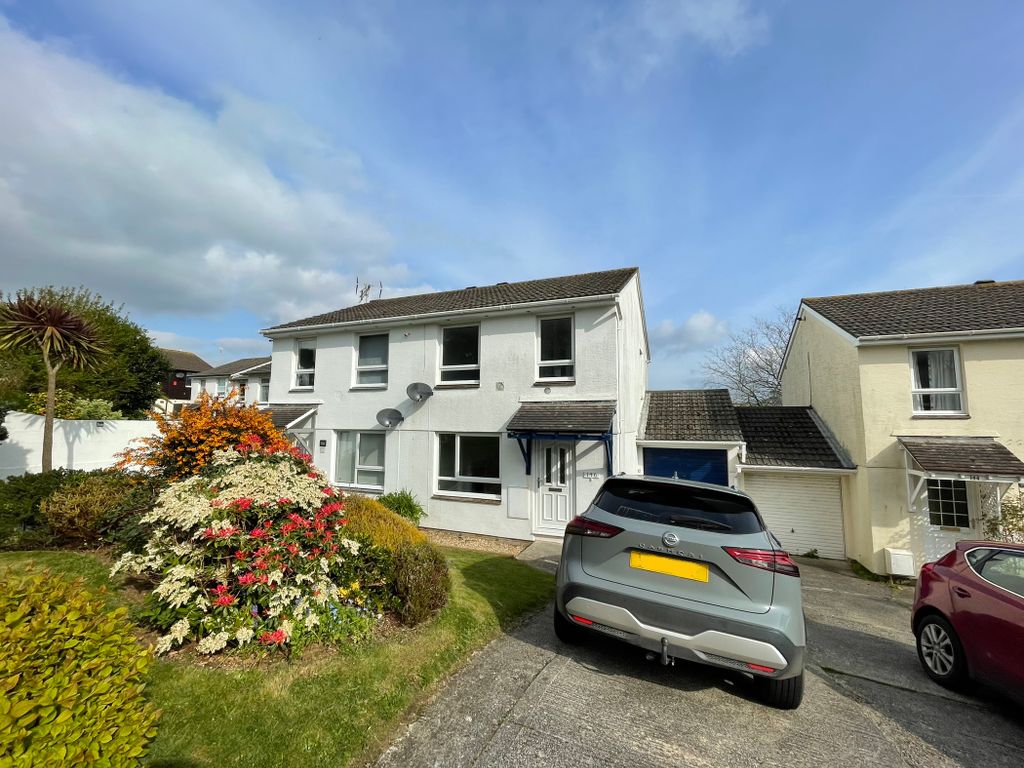 3 bed semidetached house to rent in Longfield, Falmouth TR11 Zoopla