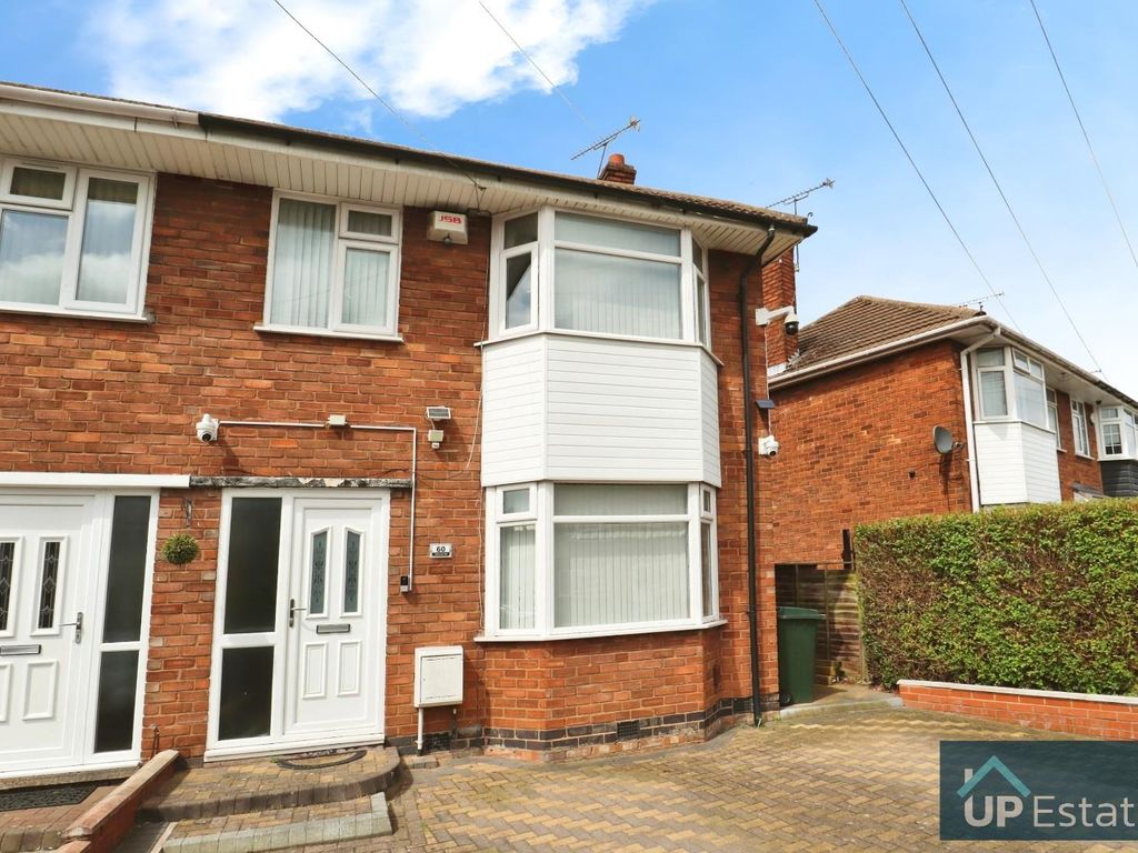 3 bed end terrace house for sale in Tallants Road, Bell Green, Coventry
