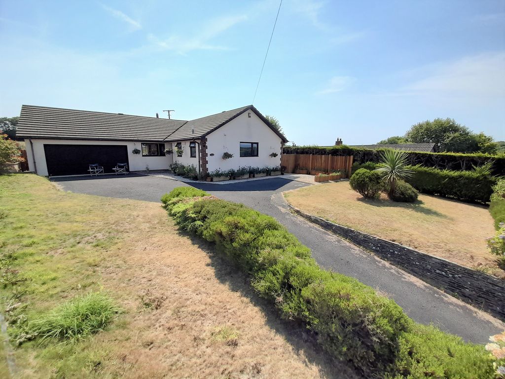 3 bed detached bungalow for sale in Bridgerule, Holsworthy EX22 Zoopla