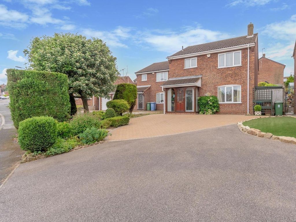 4 bed detached house for sale in The Bridleway, Forest Town, Mansfield