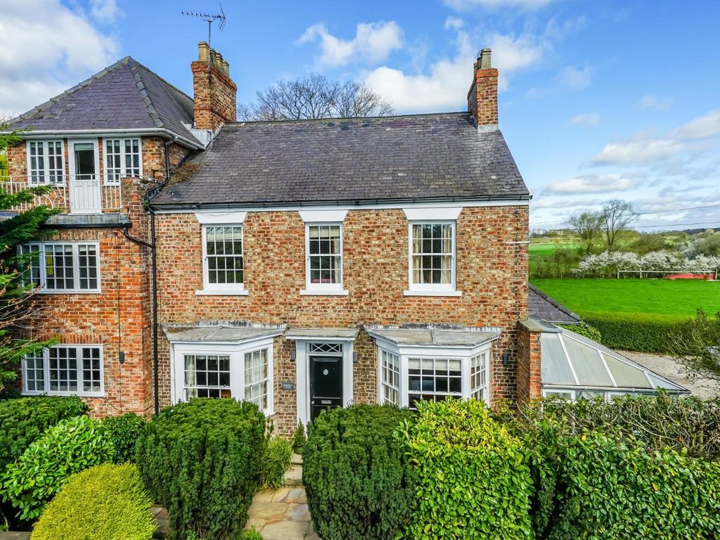 5 bed detached house for sale in Main Street, Elvington, York YO41 Zoopla