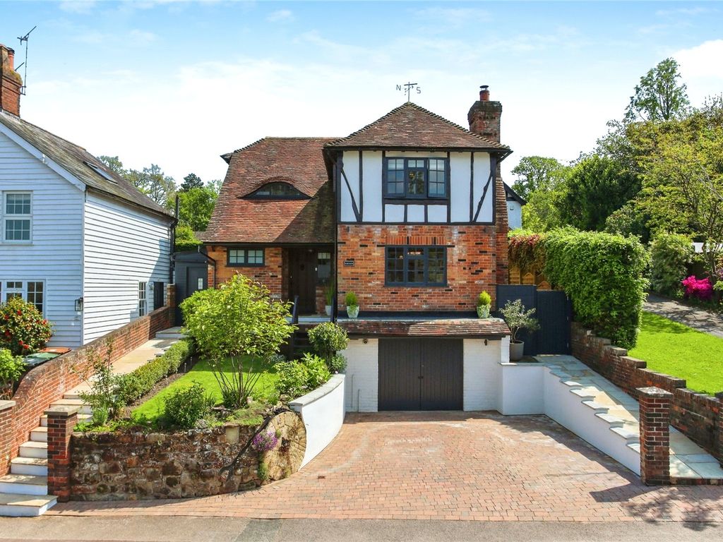 4 bed detached house for sale in Talbot Road, Hawkhurst, Cranbrook