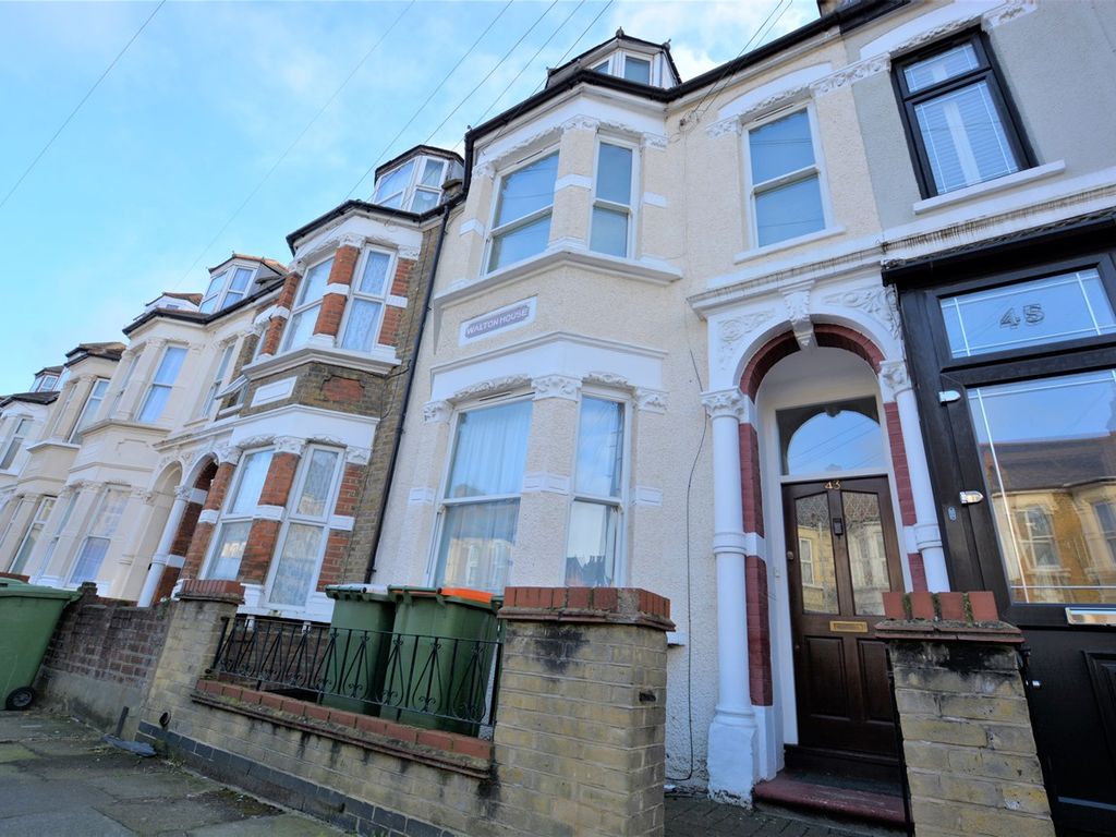 2 bed flat for sale in Dunbar Road, London E7, £290,000 Zoopla