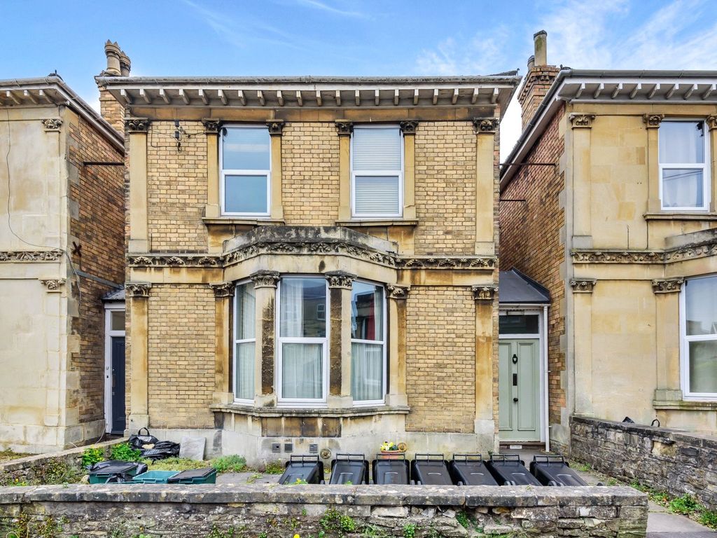 1 bed flat for sale in Newbridge Road, Bath, Somerset BA1, £200,000