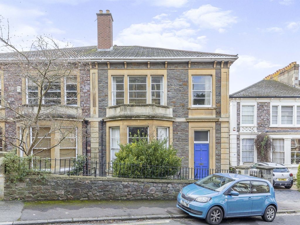 3 bed semidetached house for sale in Goldney Road, Clifton, Bristol