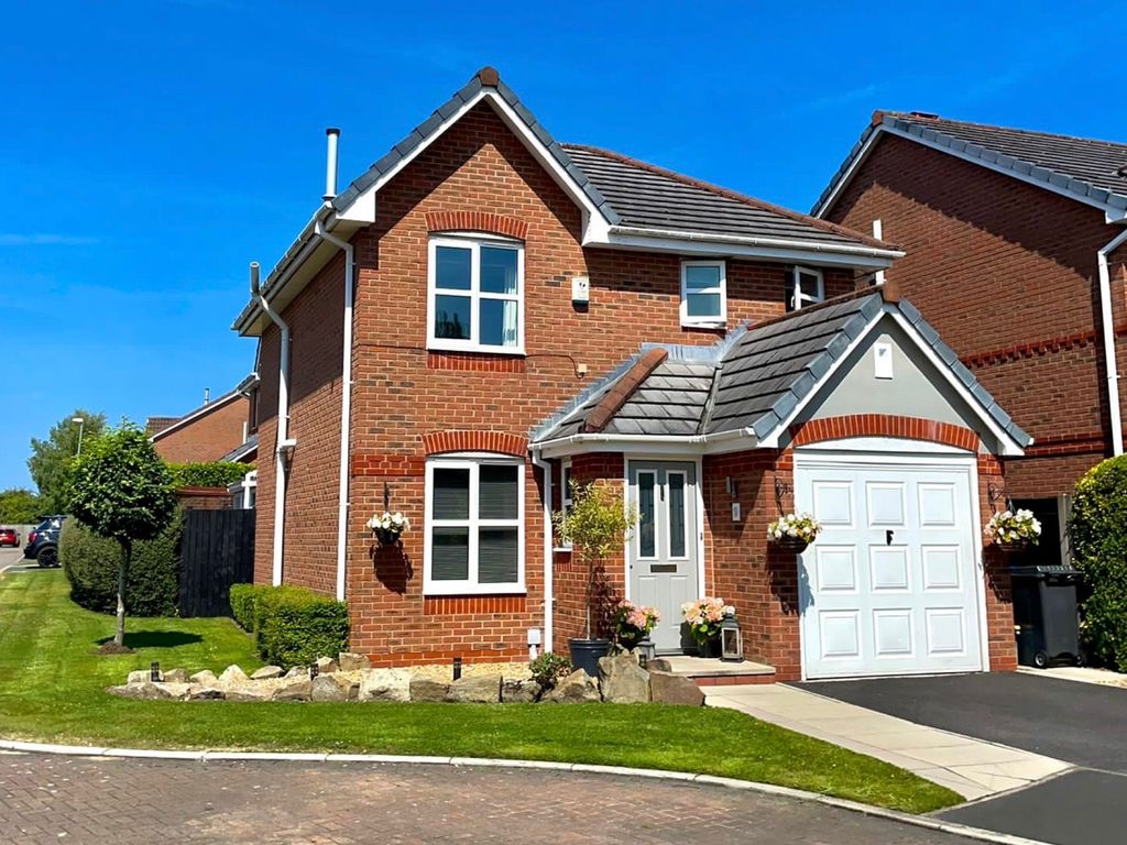 3 bed detached house for sale in Condor Way, Penwortham, Preston PR1