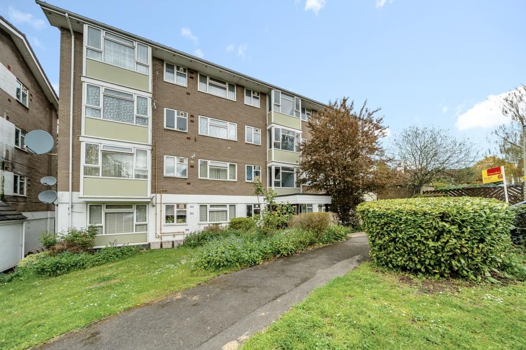 2 bed flat for sale in Southfield Park, Oxford OX4 Zoopla