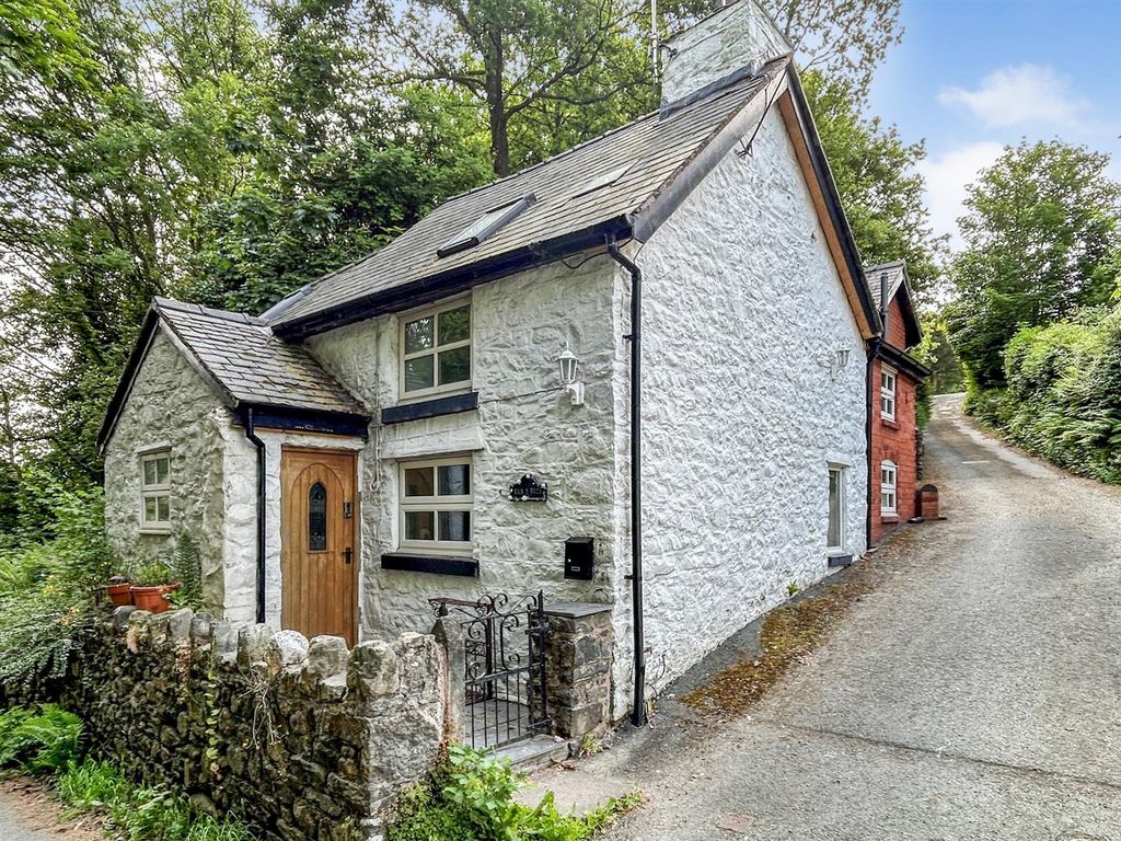 2 bed cottage for sale in Llanrhaeadr Ym Mochnant, Oswestry SY10 Zoopla