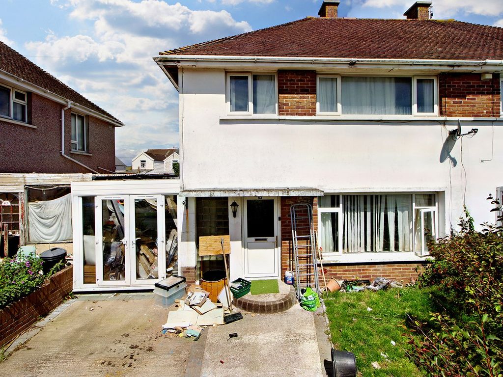 3 bed semidetached house for sale in St Davids Way, Porthcawl CF36, £