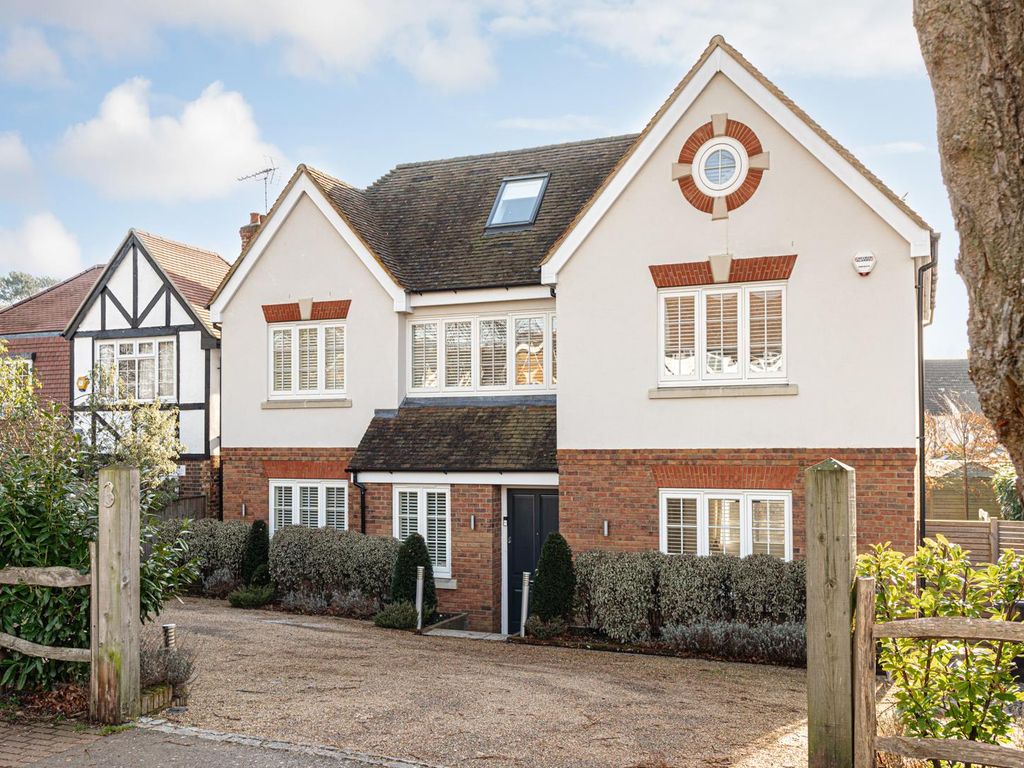 5 bed property for sale in Foley Road, Claygate, Esher KT10 Zoopla