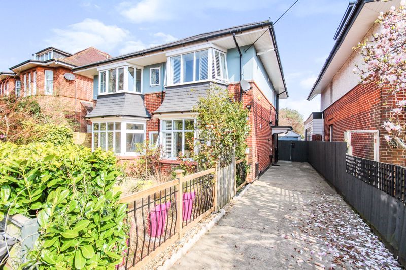 1 bed flat to rent in Ophir Road, Bournemouth BH8, £1,100 pcm Zoopla