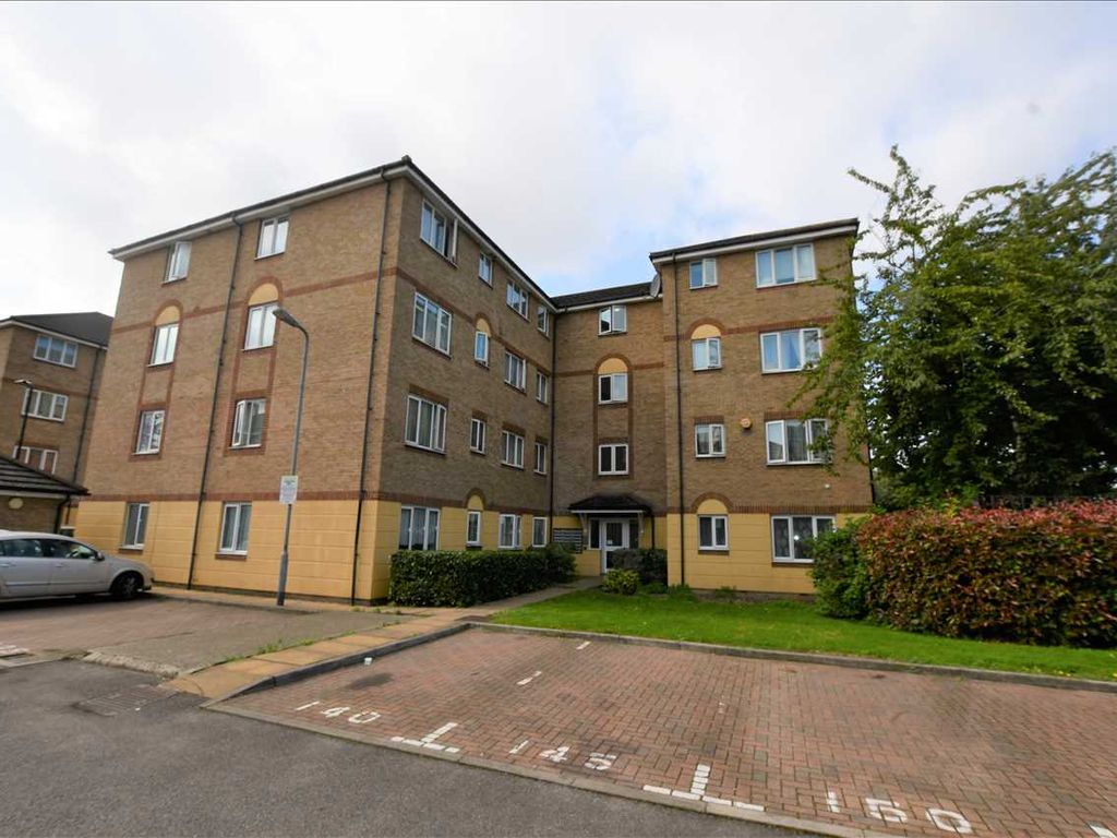 2 bed flat for sale in Culpepper Close, London N18, £239,995 Zoopla