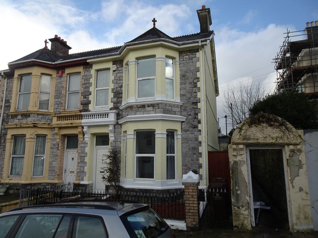4 bed property to rent in Derry Avenue, Plymouth PL4, £1,300 pcm Zoopla