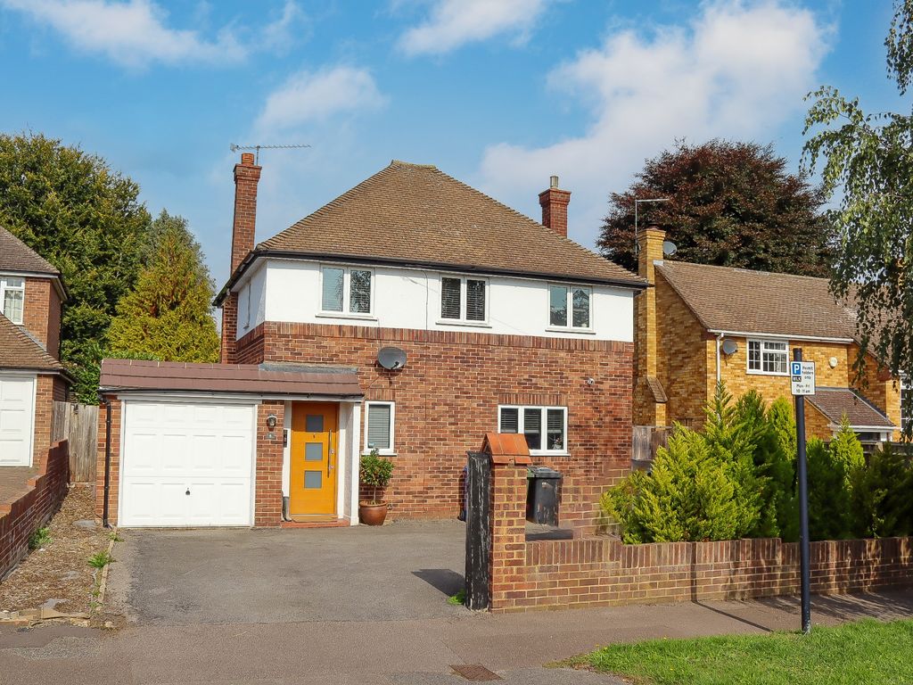 3 bed detached house for sale in Walker Road, Maidenhead SL6 Zoopla