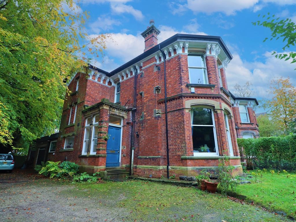 5 bed semidetached house for sale in Garstang Road, Preston PR2, £