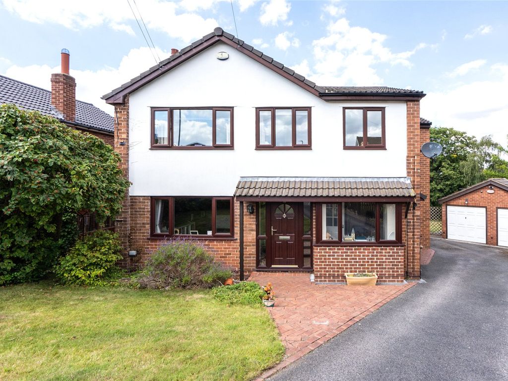 5 bed detached house for sale in Cambridge Grove, Kippax, Leeds, West