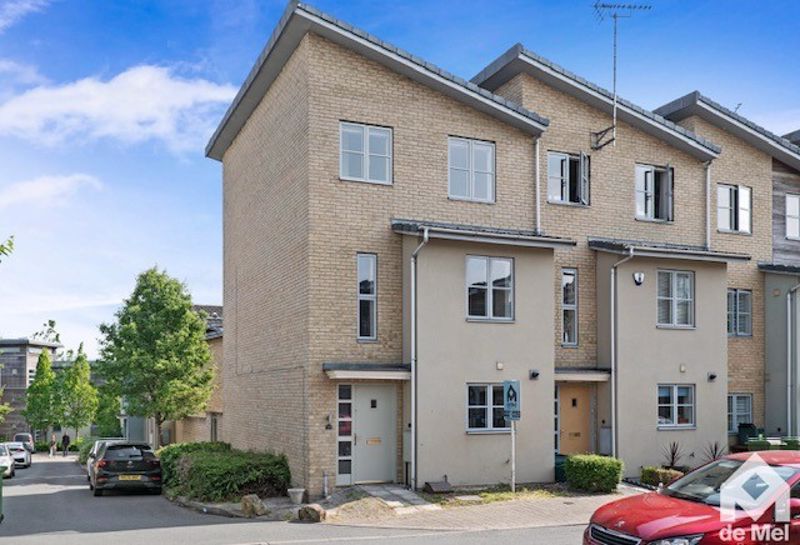 4 bed town house for sale in Pinewood Drive, Cheltenham GL51 Zoopla