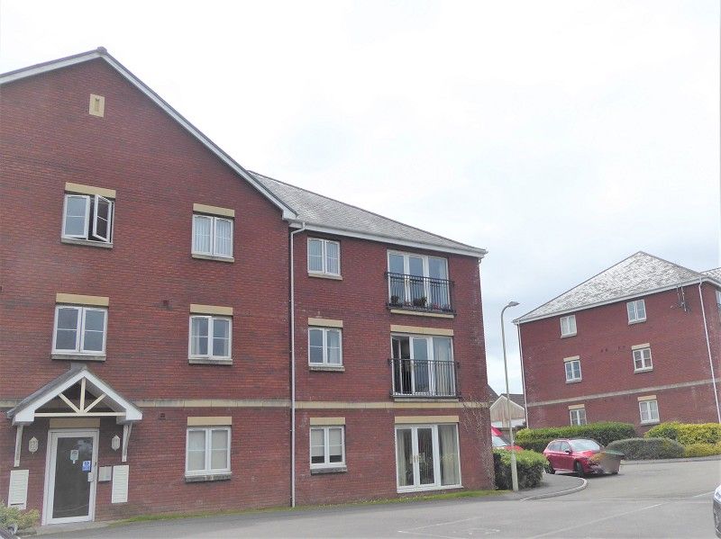 2 bed flat for sale in Wild Field, Bridgend, Bridgend County. CF31 Zoopla