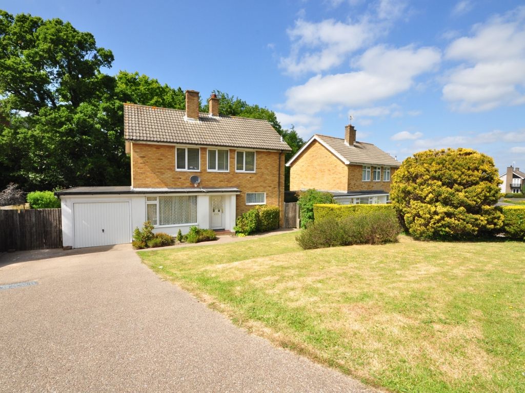 3 bed detached house to rent in Millbrook Road, Crowborough TN6 Zoopla