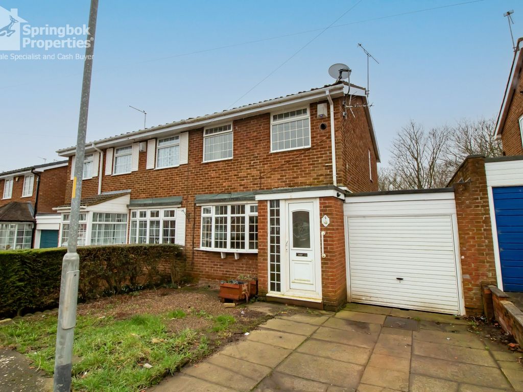 3 bed semidetached house for sale in Kings Park, Choppington