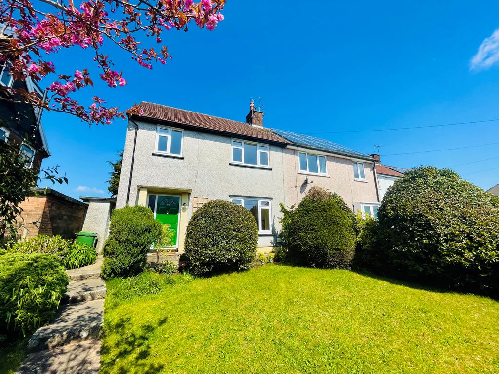 3 bed semidetached house to rent in Llanon Road, Llanishen, Cardiff