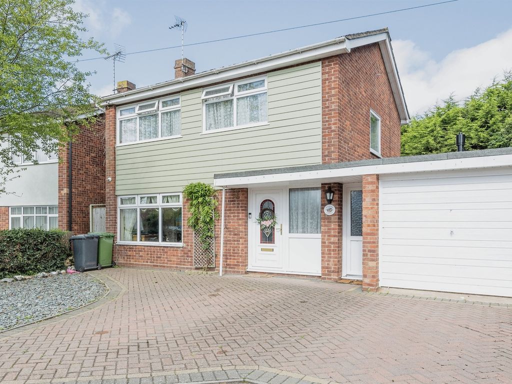 3 bed detached house for sale in The Street, Hemsby, Great Yarmouth NR29, £290,000 Zoopla