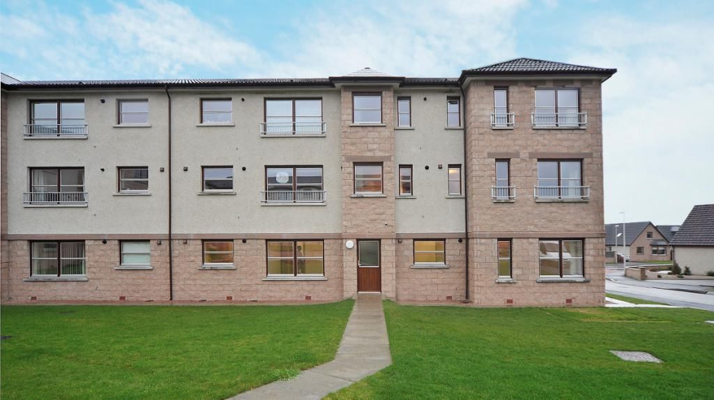 2 bed flat to rent in 113 Mcintosh Crescent, Dyce, Aberdeen AB21, £750