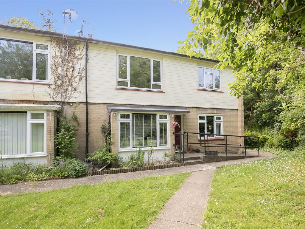 2 bed flat for sale in The Copse, London E4 Zoopla