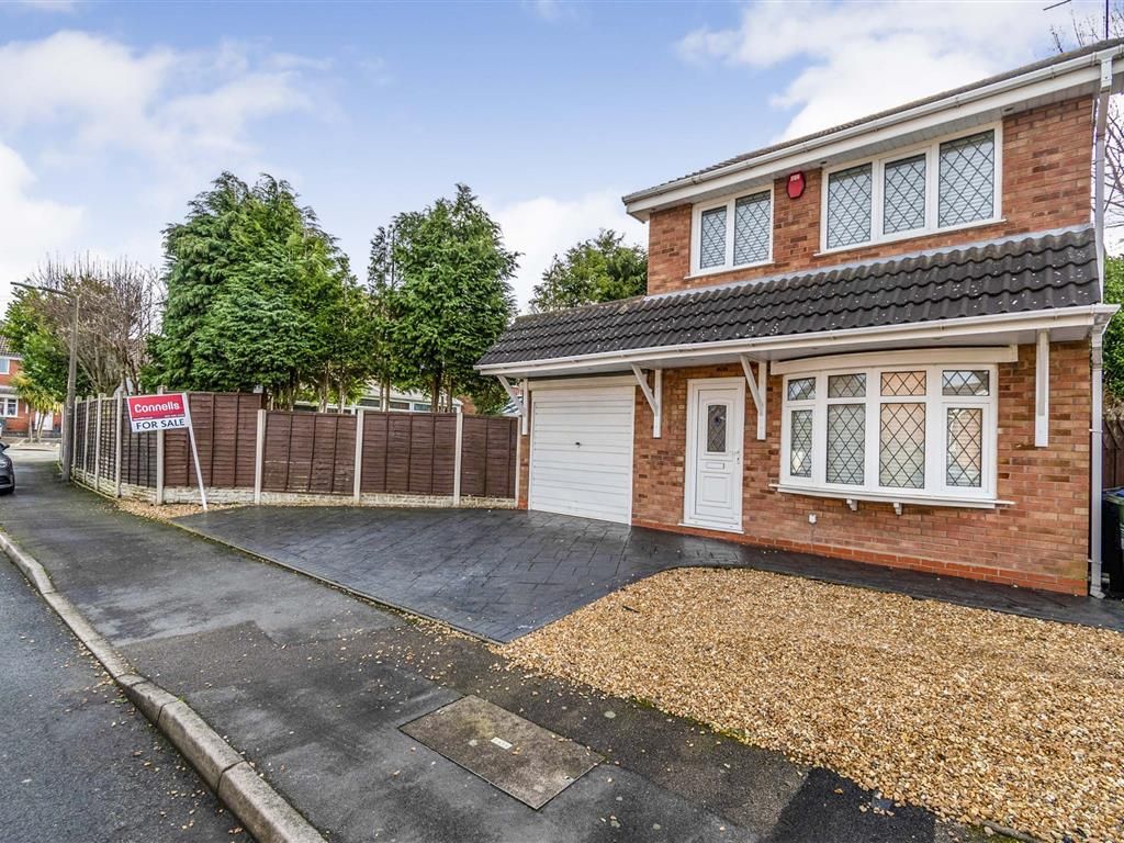 3 bed detached house for sale in Christine Close, Tipton DY4 Zoopla