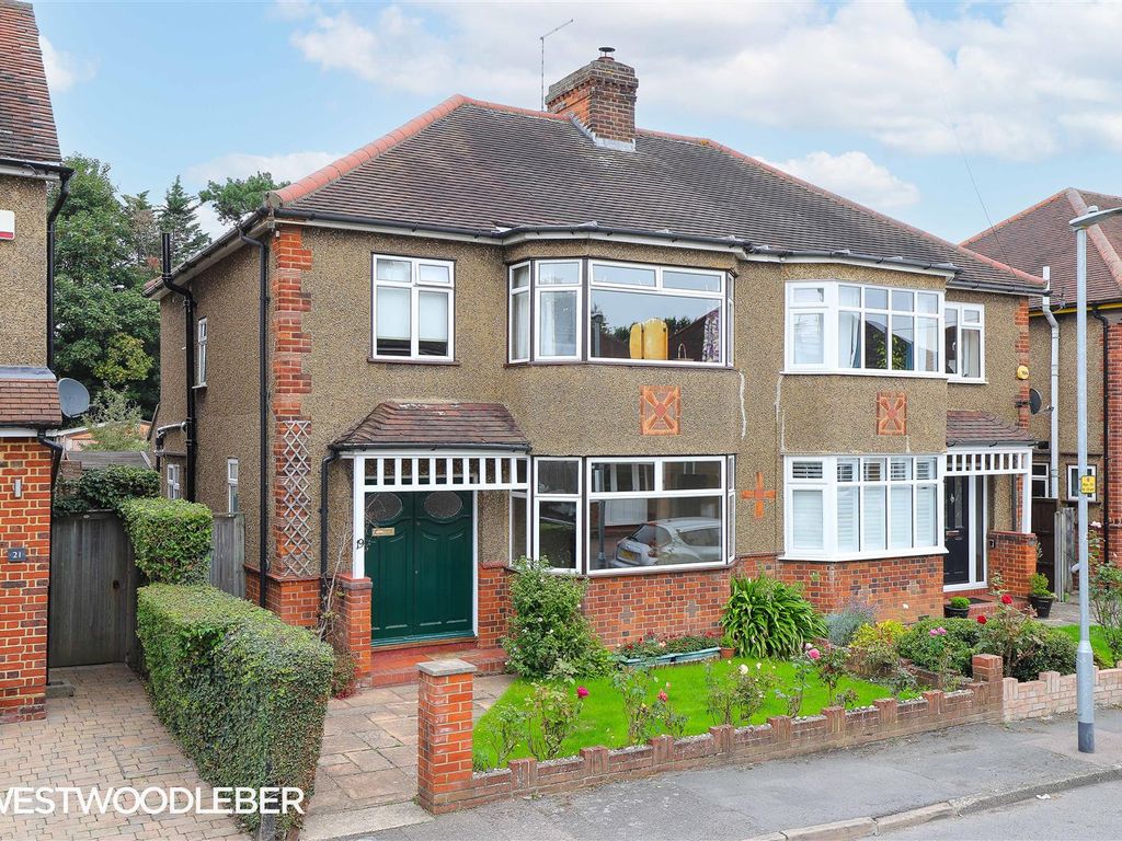 3 bed semidetached house for sale in Grosvenor Road, Broxbourne EN10