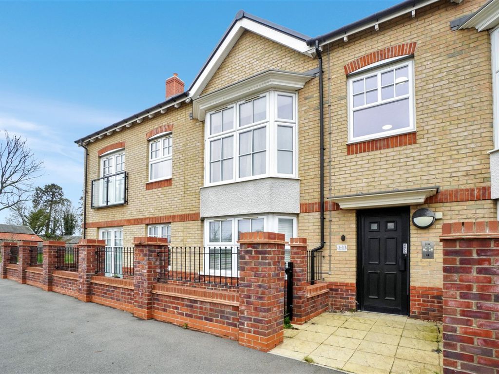 1 bed flat for sale in Joslin Avenue, Witham CM8 Zoopla