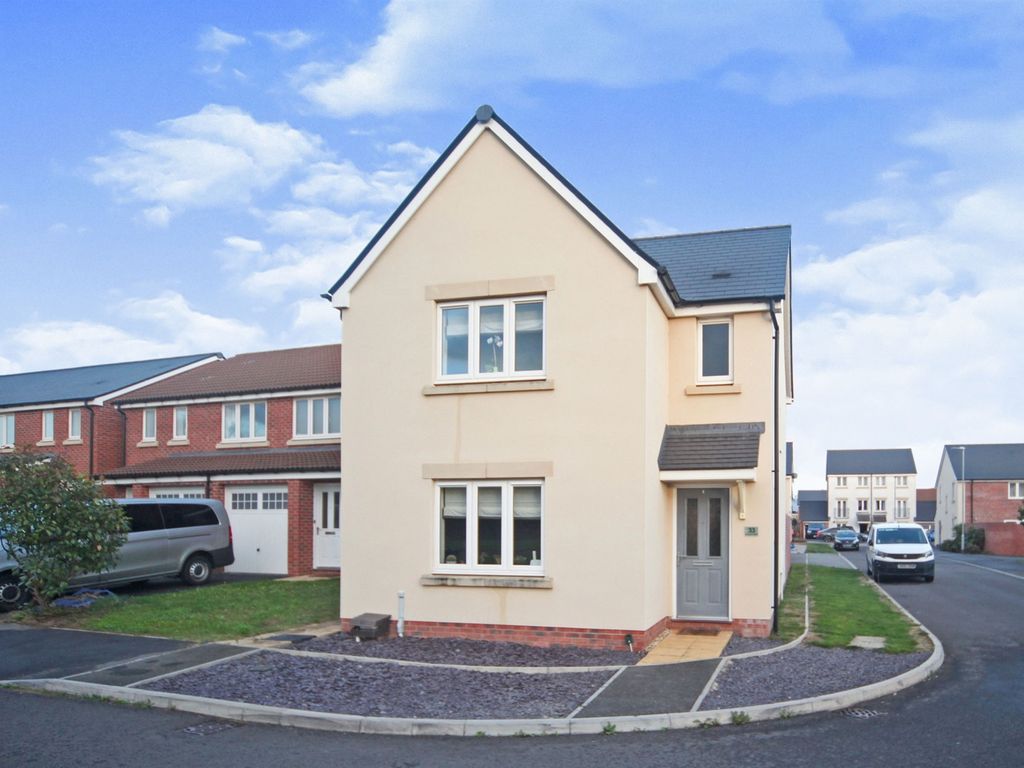 3 bed detached house for sale in Beacon Close, Bathpool, Taunton TA2