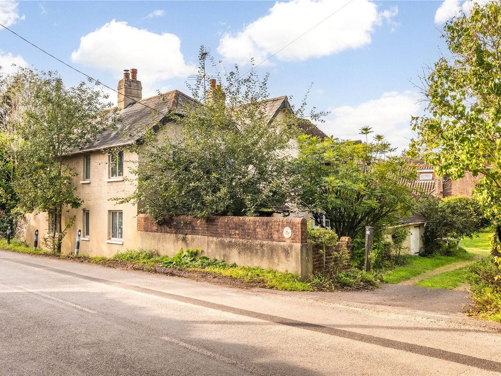 4 bed detached house for sale in Lymington Bottom, Four Marks, Alton