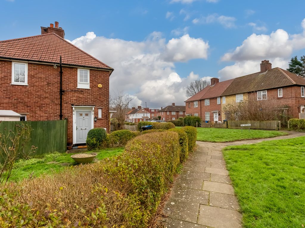 1 bed for sale in Marham Gardens, Morden SM4 Zoopla