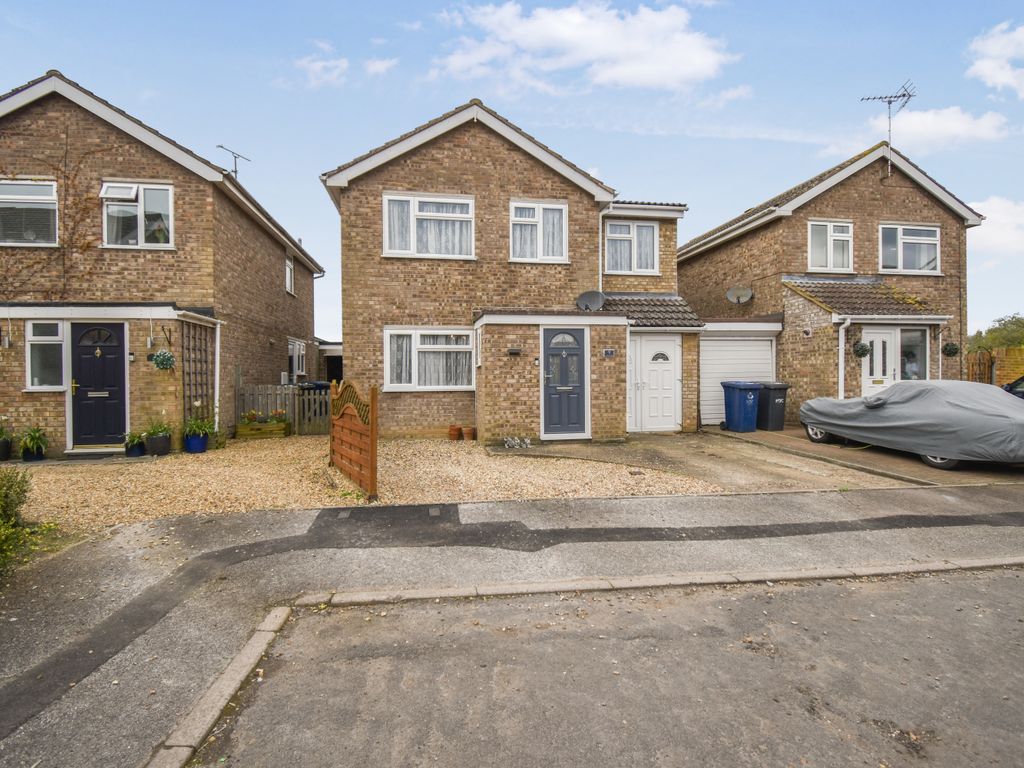 5 bed detached house for sale in Locksgate, Somersham, Huntingdon PE28