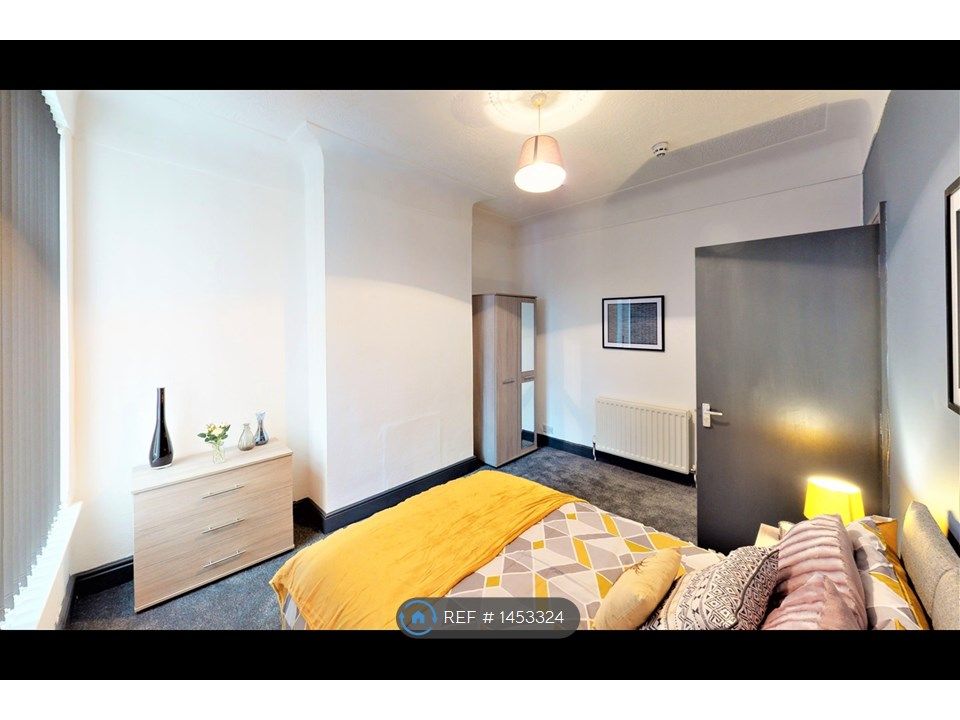 Room to rent in Seymour Street, Birkenhead CH42 Zoopla