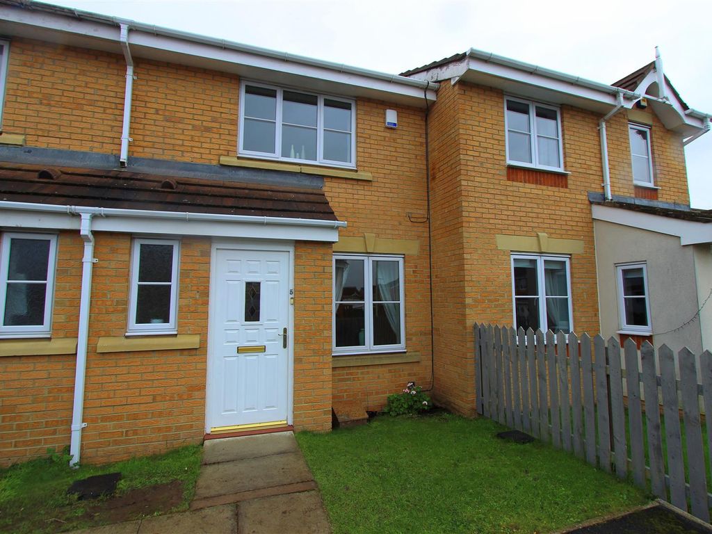 3 bed terraced house to rent in Blackmoor Close, Darlington DL1, £650