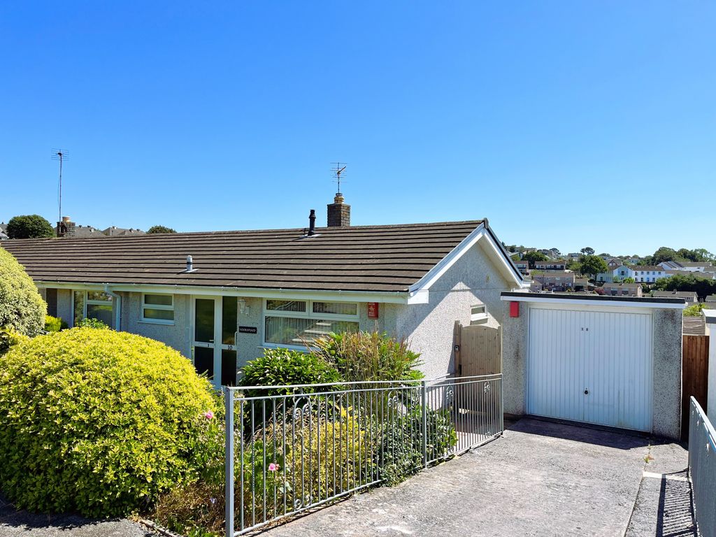 2 bed bungalow for sale in Howard Close, Saltash PL12 Zoopla