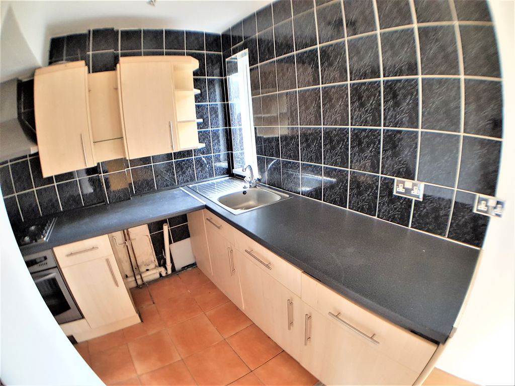 2 bed semidetached house to rent in Allendale Square, Sunderland SR3