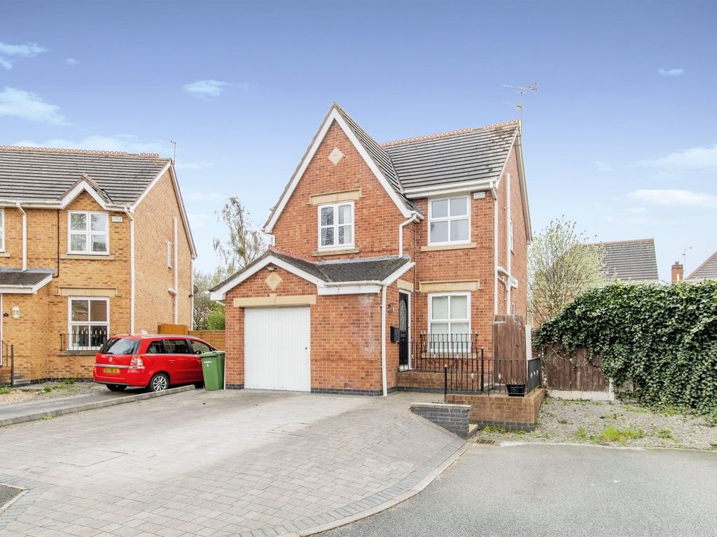 3 bed detached house for sale in Willow Moss Close, Moreton, Wirral