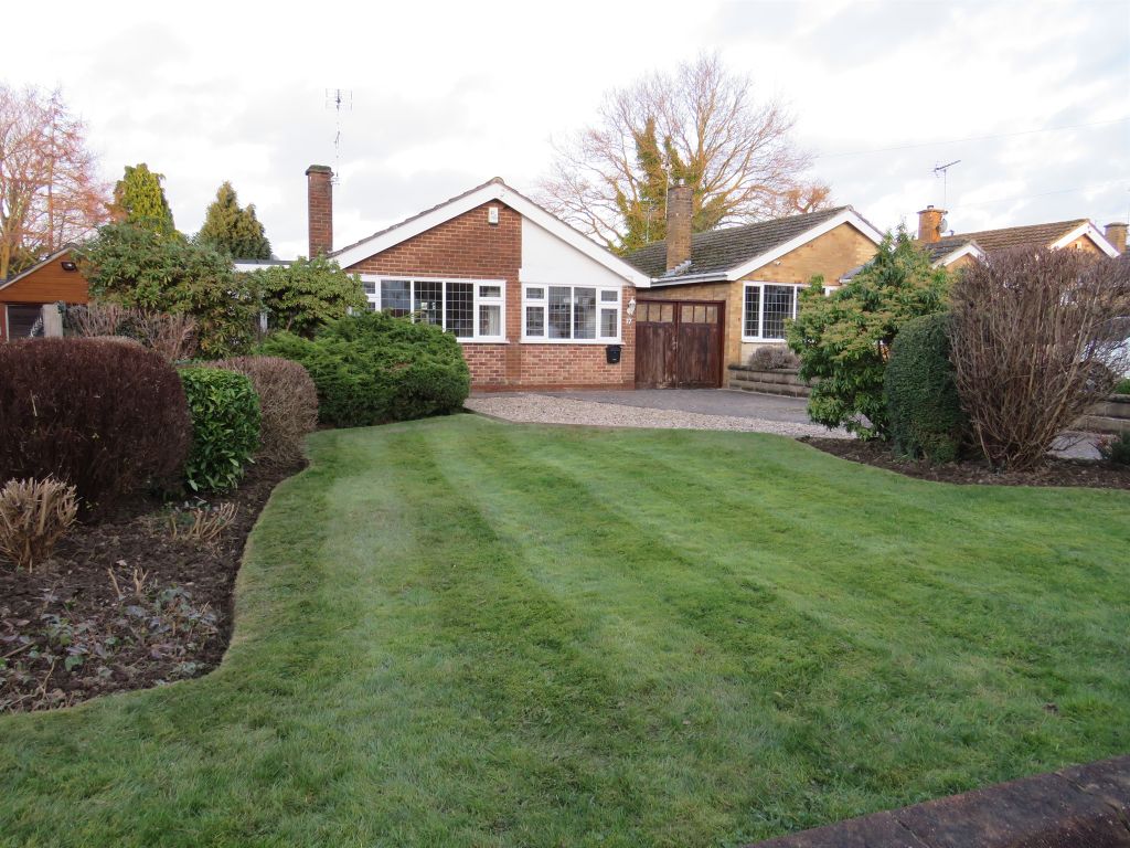 2 bed detached bungalow for sale in Highfield Road, Kilburn, Belper