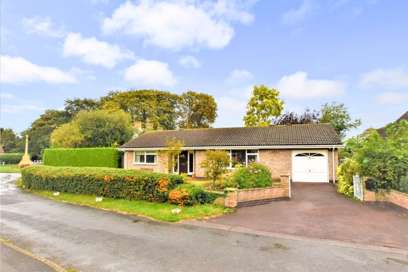 2 bed detached bungalow for sale in Ashing Lane, Dunholme, Lincoln LN2