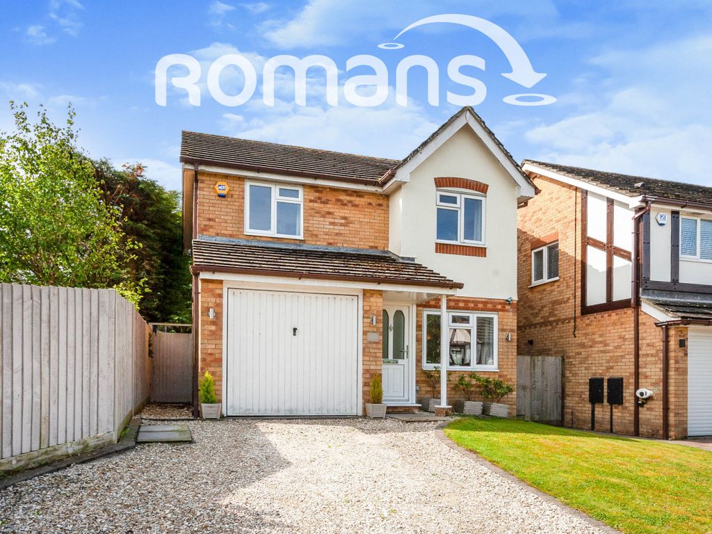 3 bed detached house to rent in Primrose Gardens, Hatch Warren