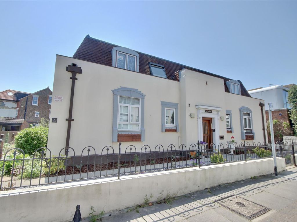 2 bed for sale in St. Ronans Road, Southsea PO4 Zoopla