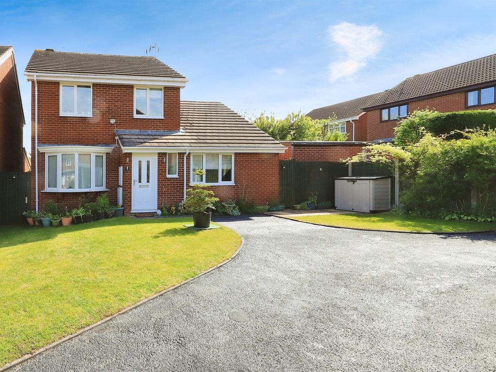 4 bed detached house for sale in Jay Park Crescent, Kidderminster DY10