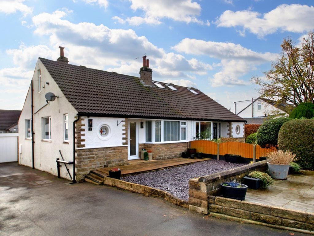 2 bed detached bungalow for sale in The Poplars, Bramhope, Leeds LS16